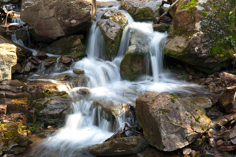 Silver Spray Falls, Buttermilk Falls, Coppermines cascades | njHiking.com