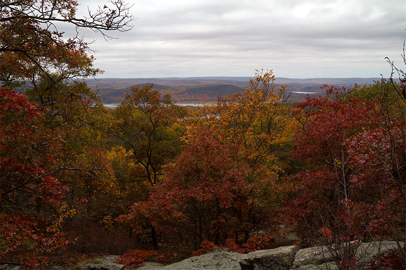 Skylands Manor – Ilgenstein Rock/Erskine Lookout | njHiking.com