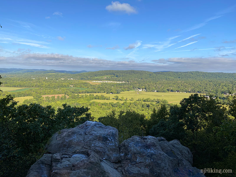 Point Mountain Reservation | njHiking.com