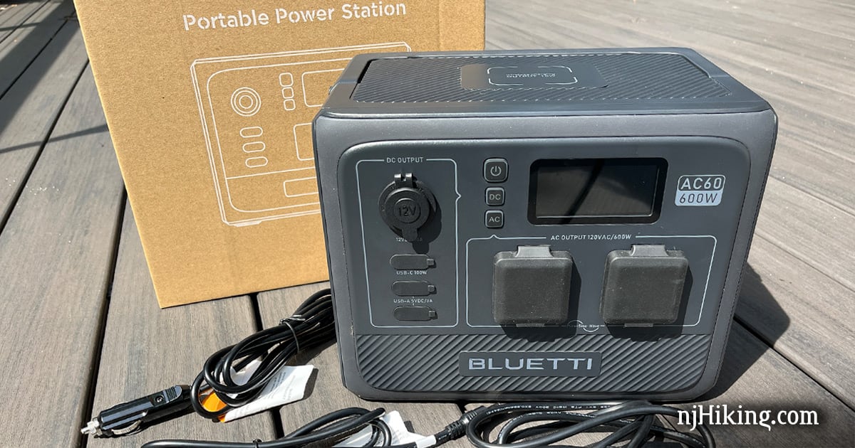 BLUETTI AC60 Portable Power Station (403Wh)