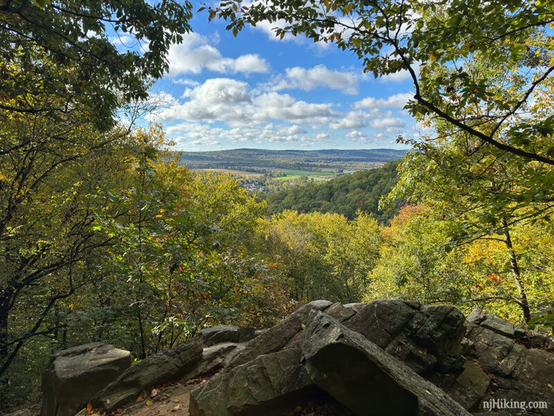 Schooley’s Mountain | njHiking.com